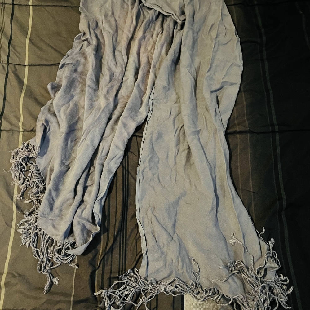 Scarf - Picture 2 of 5